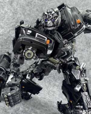 Black Apple M-06 Ironhide
