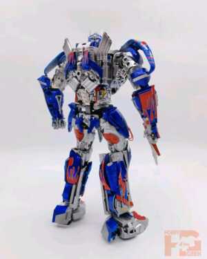 BS-03 - Cybertron Cavaliers 